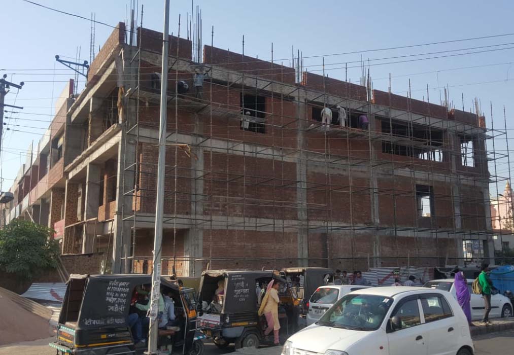 Building construction in gurgaon